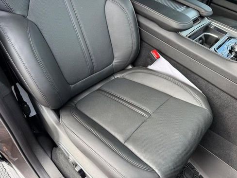 New 2026 Jeep Grand Wagoneer Upland image 18