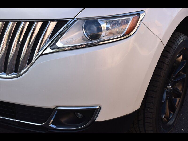 Used 2013 Lincoln MKX AWD image 46