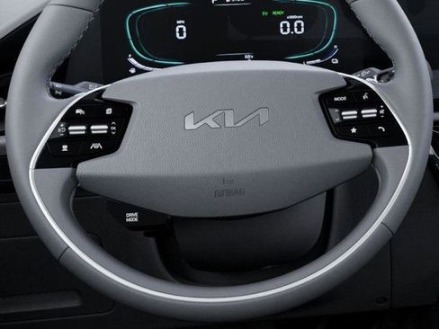 New 2025 Kia Niro EX image 22