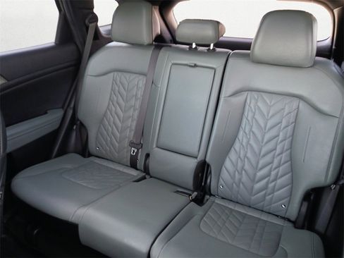 Used 2024 Kia Sportage X-Pro image 9