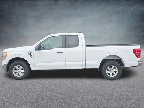 Used 2022 Ford F150 XLT w/ Trailer Tow Package AWD/4WD image 8