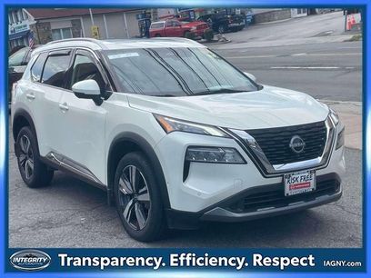 Used 2023 Nissan Rogue SL w/ SL Premium Package