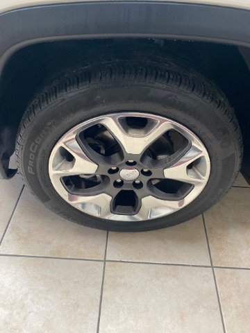 Used 2020 Jeep Compass Limited FWD image 25