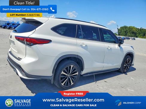 Used 2021 Toyota Highlander XSE AWD/4WD image 4