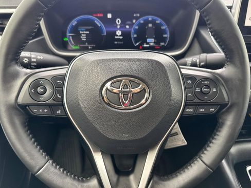 New 2026 Toyota Corolla LE FWD image 15