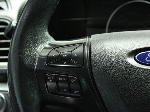 Used 2018 Ford Explorer XLT w/ Equipment Group 201A image 24