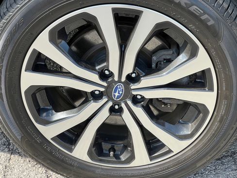 Used 2023 Subaru Forester Limited AWD/4WD image 44