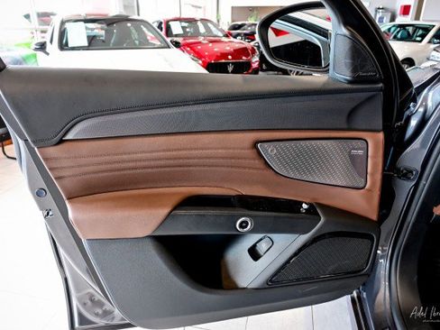 Used 2023 Maserati Grecale GT AWD/4WD image 16