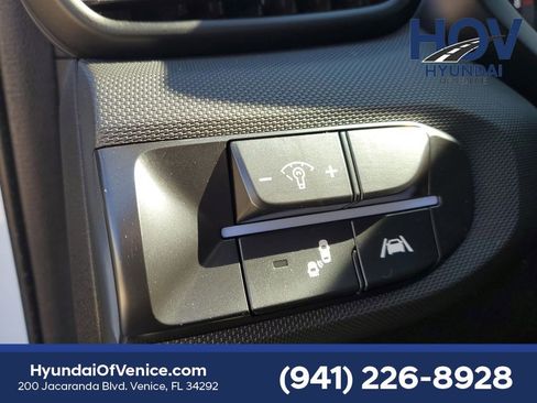 Certified 2021 Hyundai Veloster N image 29