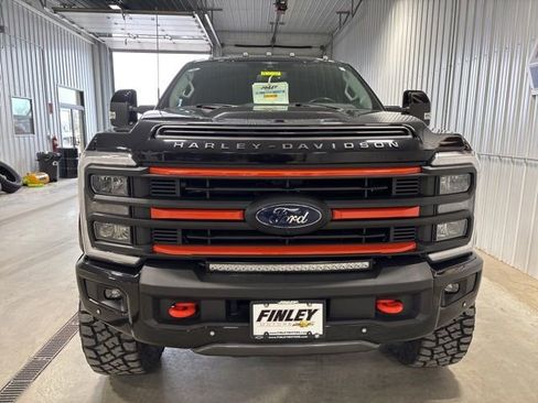 Used 2023 Ford F250 Lariat w/ Lariat Ultimate Package AWD/4WD image 5