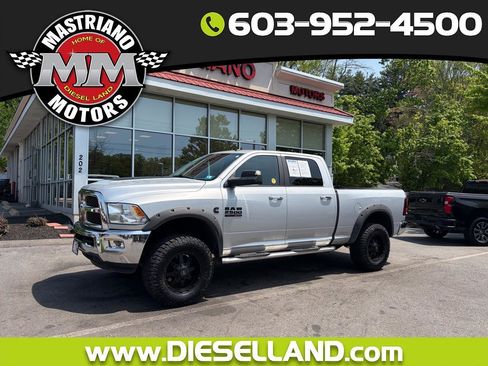 Used 2017 RAM 2500 SLT AWD/4WD image 1
