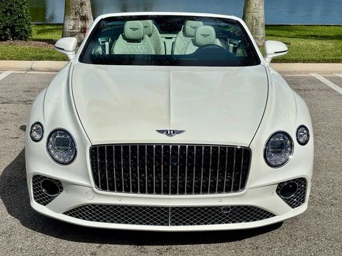 Used 2024 Bentley Continental GT AWD/4WD image 3