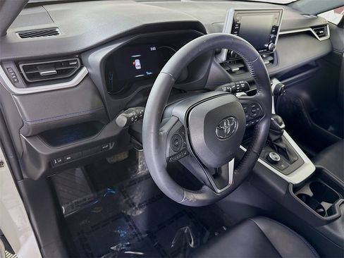 Certified 2019 Toyota RAV4 XSE image 19