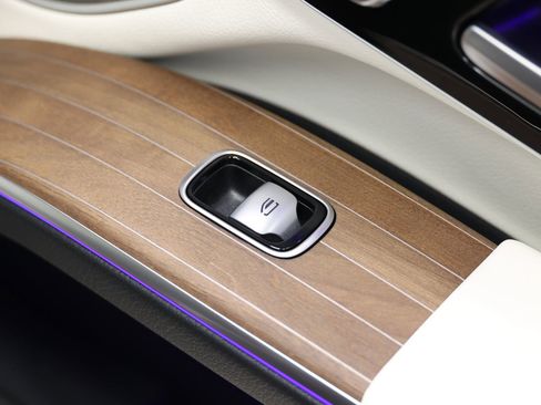 Used 2023 Mercedes-Benz EQS 580 EQS 580 4MATIC Sedan 4D image 72