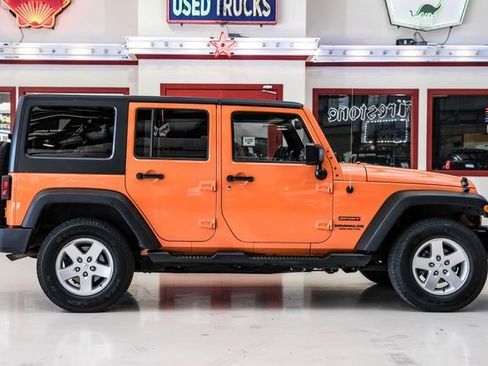 Used 2013 Jeep Wrangler Unlimited Sport image 10