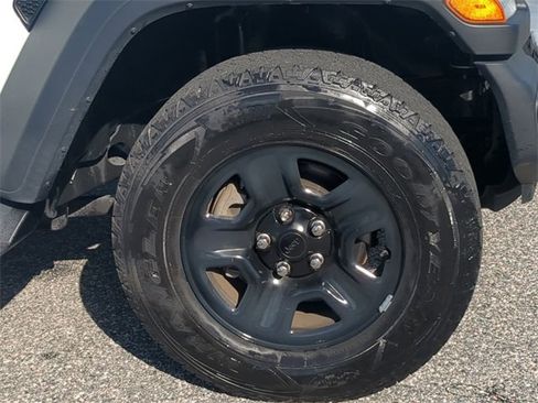 Used 2021 Jeep Wrangler Unlimited Sport image 11