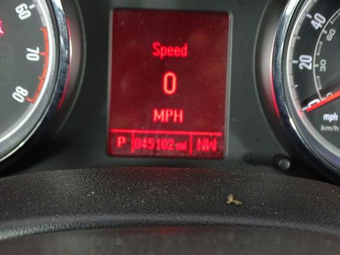 Used 2019 Buick Cascada Premium image 34