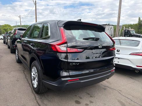 Used 2024 Honda CR-V LX image 11