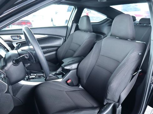 Used 2016 Honda Accord EX image 16