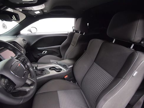 Used 2023 Dodge Challenger R/T w/ Blacktop Package image 19