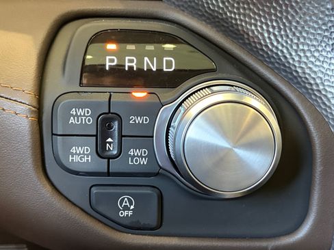 New 2026 RAM 1500 Limited AWD/4WD image 19
