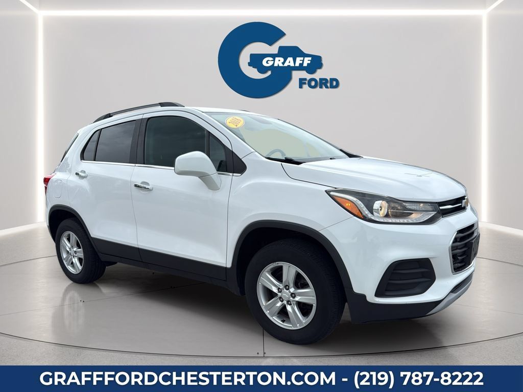 Used 2018 Chevrolet Trax LT w/ LT Convenience Package AWD/4WD image 4