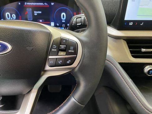 Used 2026 Ford Explorer Active RWD image 34