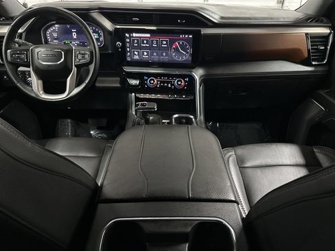 Used 2024 GMC Sierra 1500 Denali w/ Denali Reserve Package AWD/4WD image 21