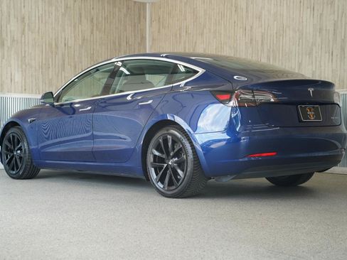 Used 2019 Tesla Model 3 Long Range AWD/4WD image 7