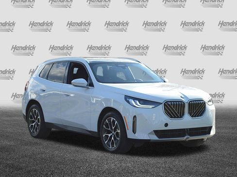 Certified 2025 BMW X3 xDrive30 w/ Premium Package AWD/4WD image 5