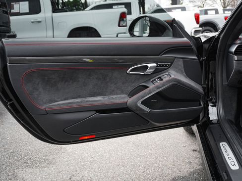 Used 2019 Porsche 911 Carrera GTS image 15