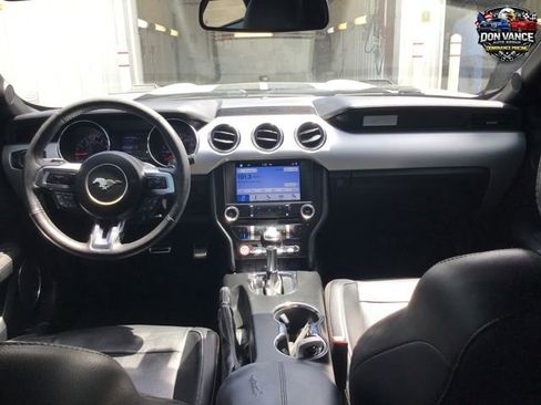 Used 2016 Ford Mustang Premium RWD image 12