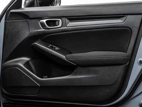 Used 2022 Honda Civic Sport image 19