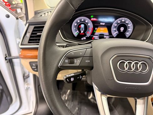 Used 2023 Audi Q5 e Premium w/ Convenience Package AWD/4WD image 13