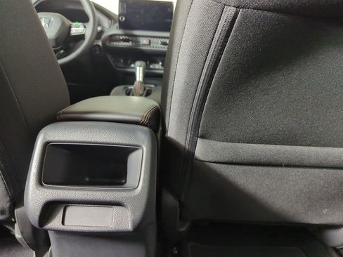 Certified 2026 Honda HR-V Sport image 31