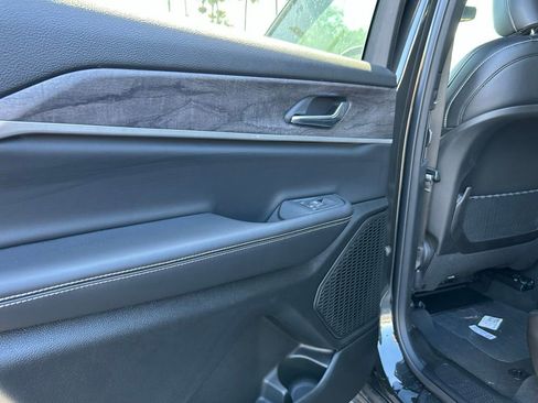 New 2024 Jeep Grand Cherokee L Limited w/ Black Appearance Package RWD image 38