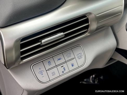 Used 2022 Hyundai Nexo Limited image 27