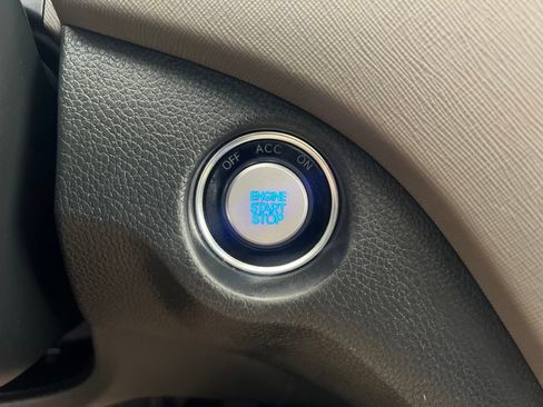 Used 2018 Hyundai Santa Fe AWD image 59