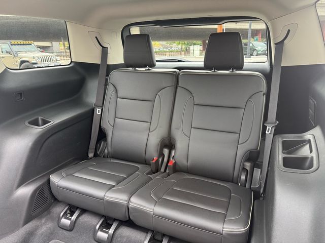 Used 2023 GMC Acadia Denali w/ Denali Ultimate Package AWD/4WD image 41
