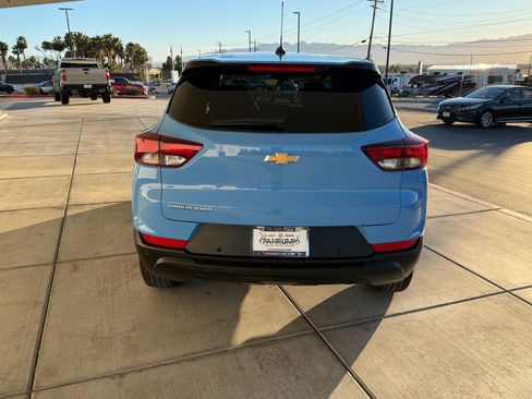 Used 2024 Chevrolet TrailBlazer LS w/ LS Convenience Package image 4