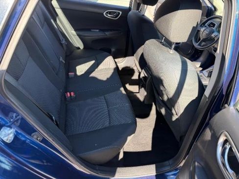 Used 2019 Nissan Sentra SR image 32