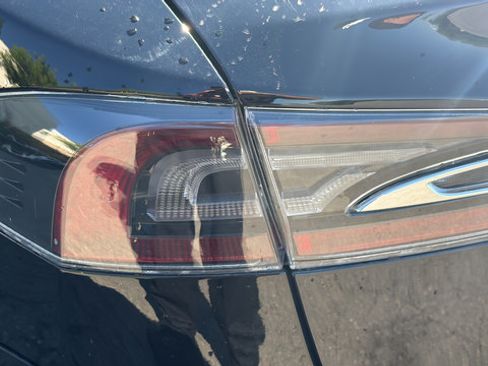 Used 2021 Tesla Model S Long Range Plus AWD/4WD image 35