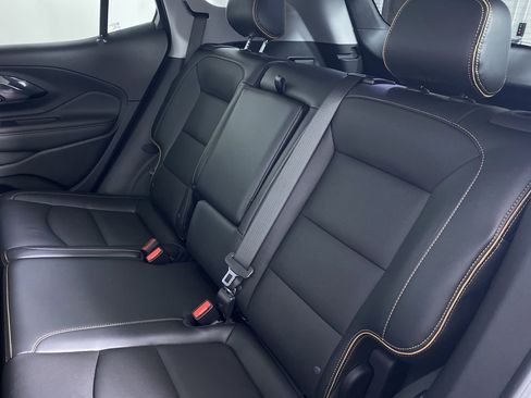 Used 2023 GMC Terrain AT4 w/ Infotainment Package II image 15