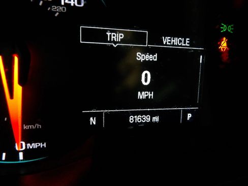 Used 2020 Chevrolet Trax Premier AWD/4WD image 19