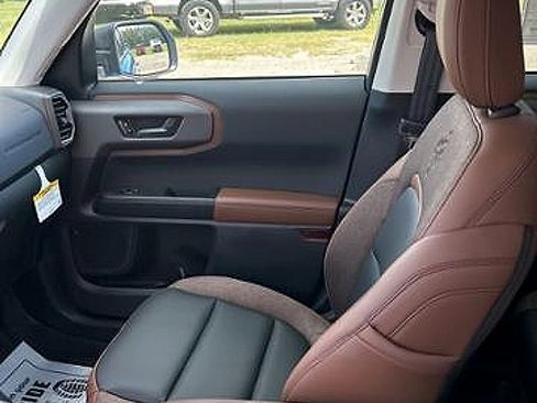 New 2025 Ford Bronco Sport Outer Banks w/ Sasquatch Outer Banks Package image 15