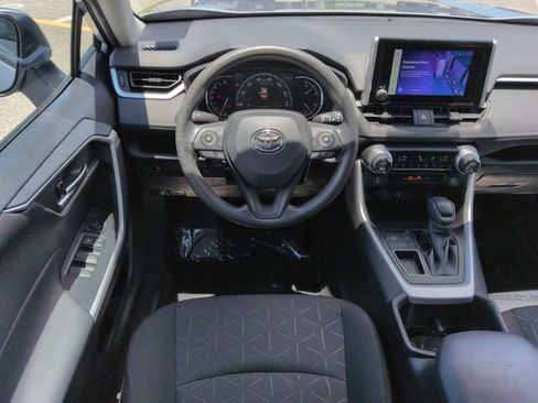 Certified 2023 Toyota RAV4 XLE w/ Convenience Package FWD image 16