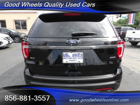 Used 2019 Ford Explorer XLT w/ Equipment Group 202A AWD/4WD image 6