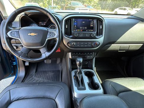 Used 2022 Chevrolet Colorado ZR2 AWD/4WD image 18