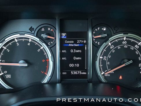 Used 2021 Toyota 4Runner Venture w/ Moonroof Package image 26