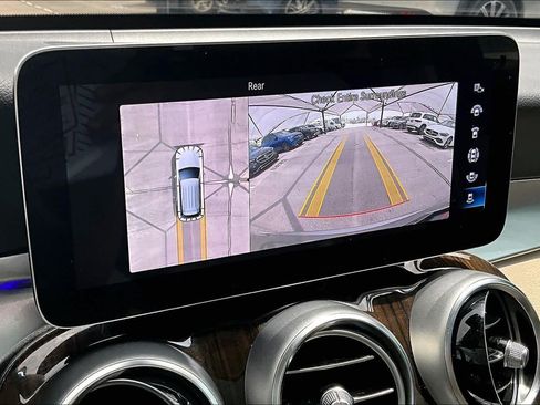 Used 2022 Mercedes-Benz GLC 300 image 25